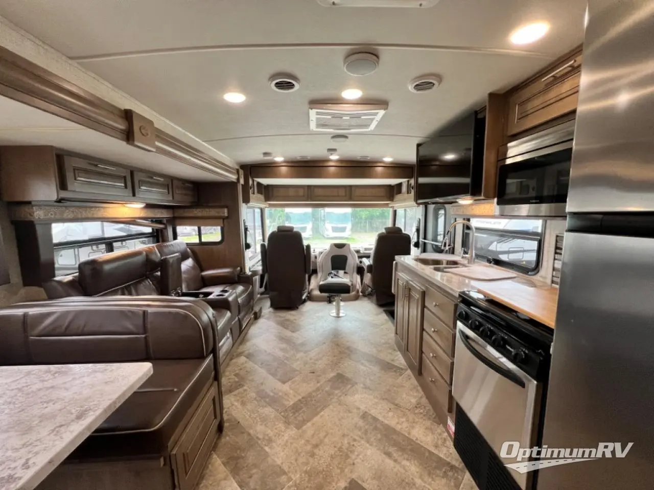 2019 Forest River Georgetown 5 Series 36B5 Photo 7