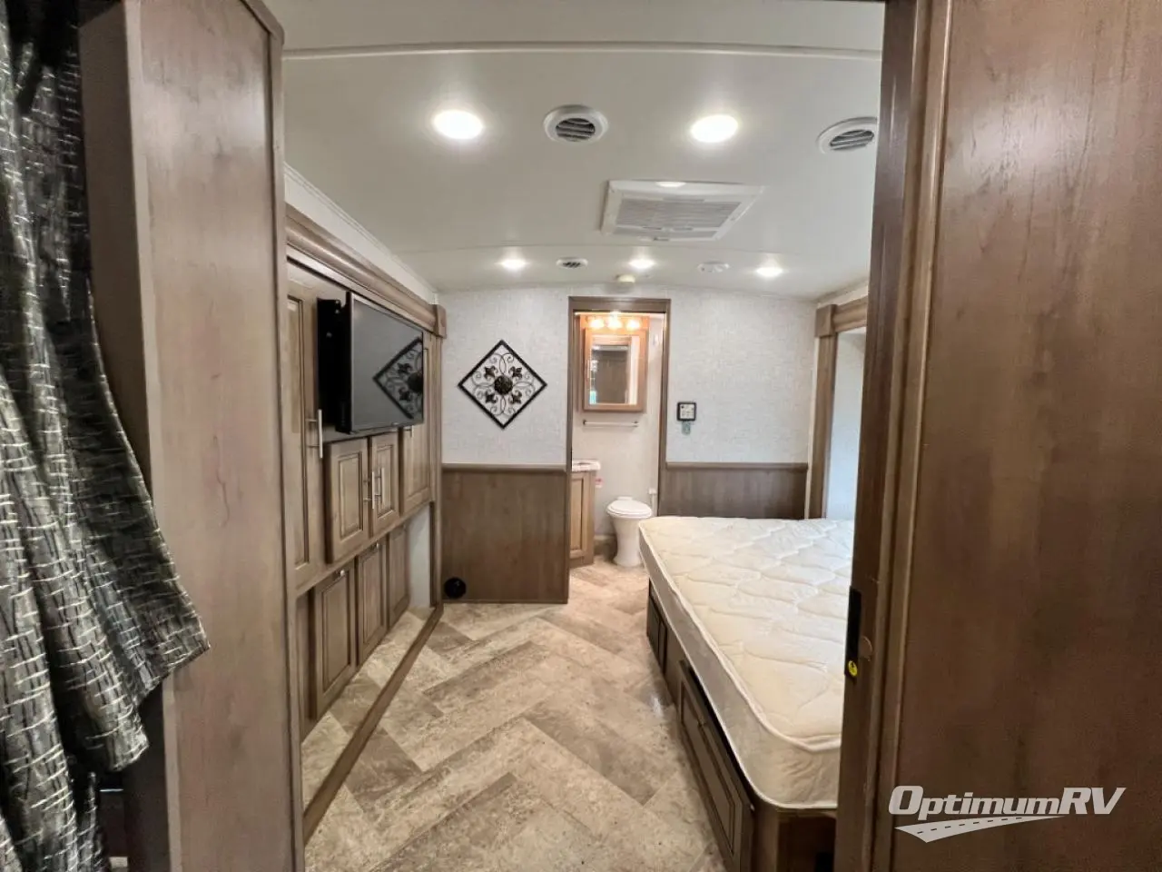 2019 Forest River Georgetown 5 Series 36B5 Photo 21