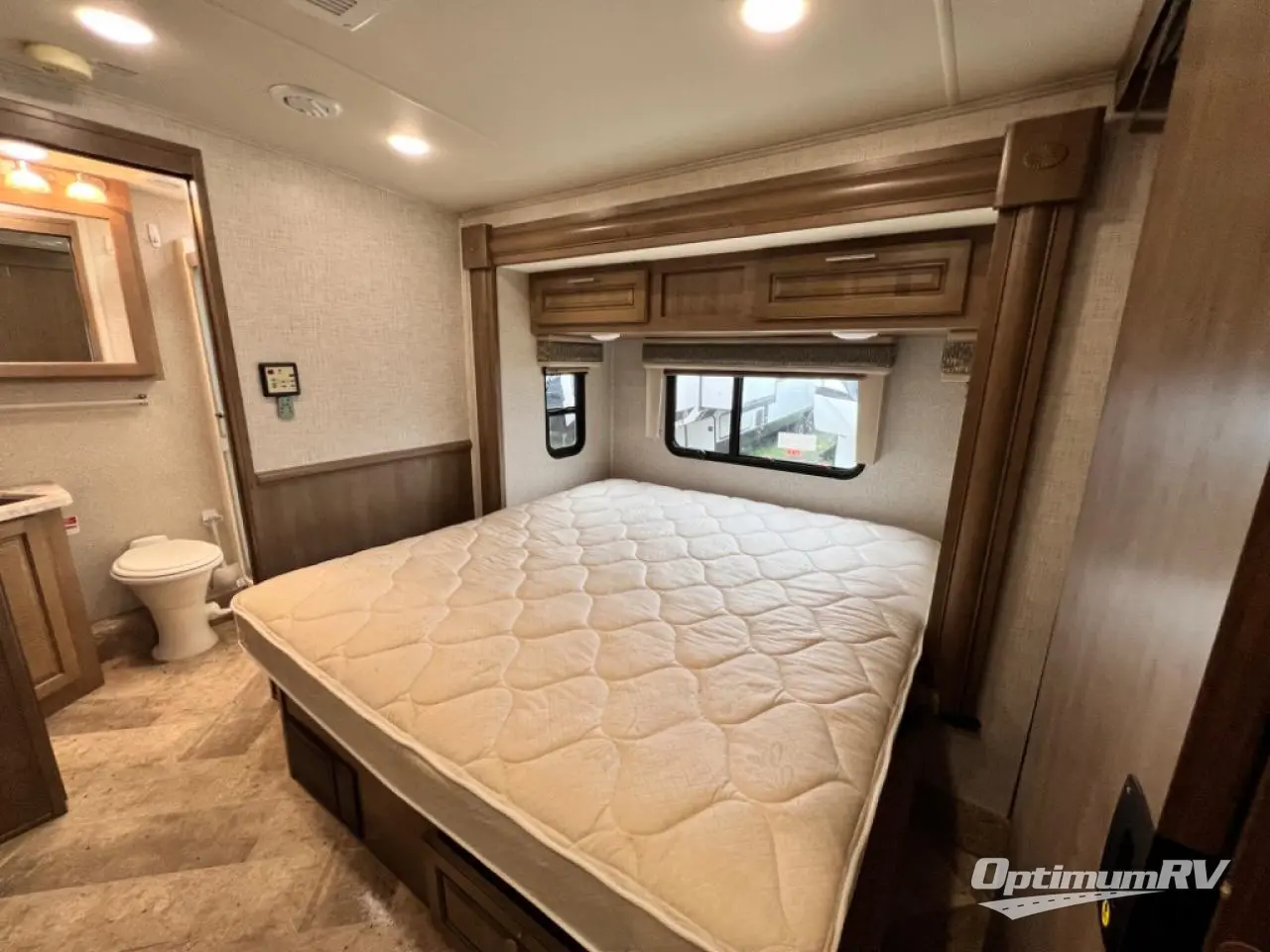 2019 Forest River Georgetown 5 Series 36B5 Photo 22