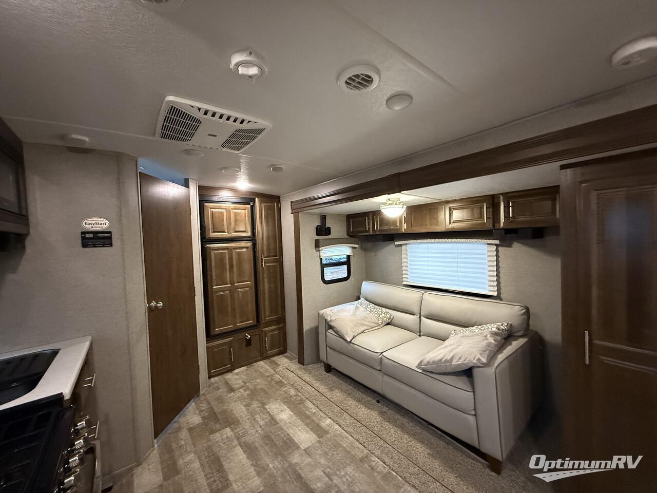 2019 Forest River Rockwood Mini Lite 2104S Photo 4