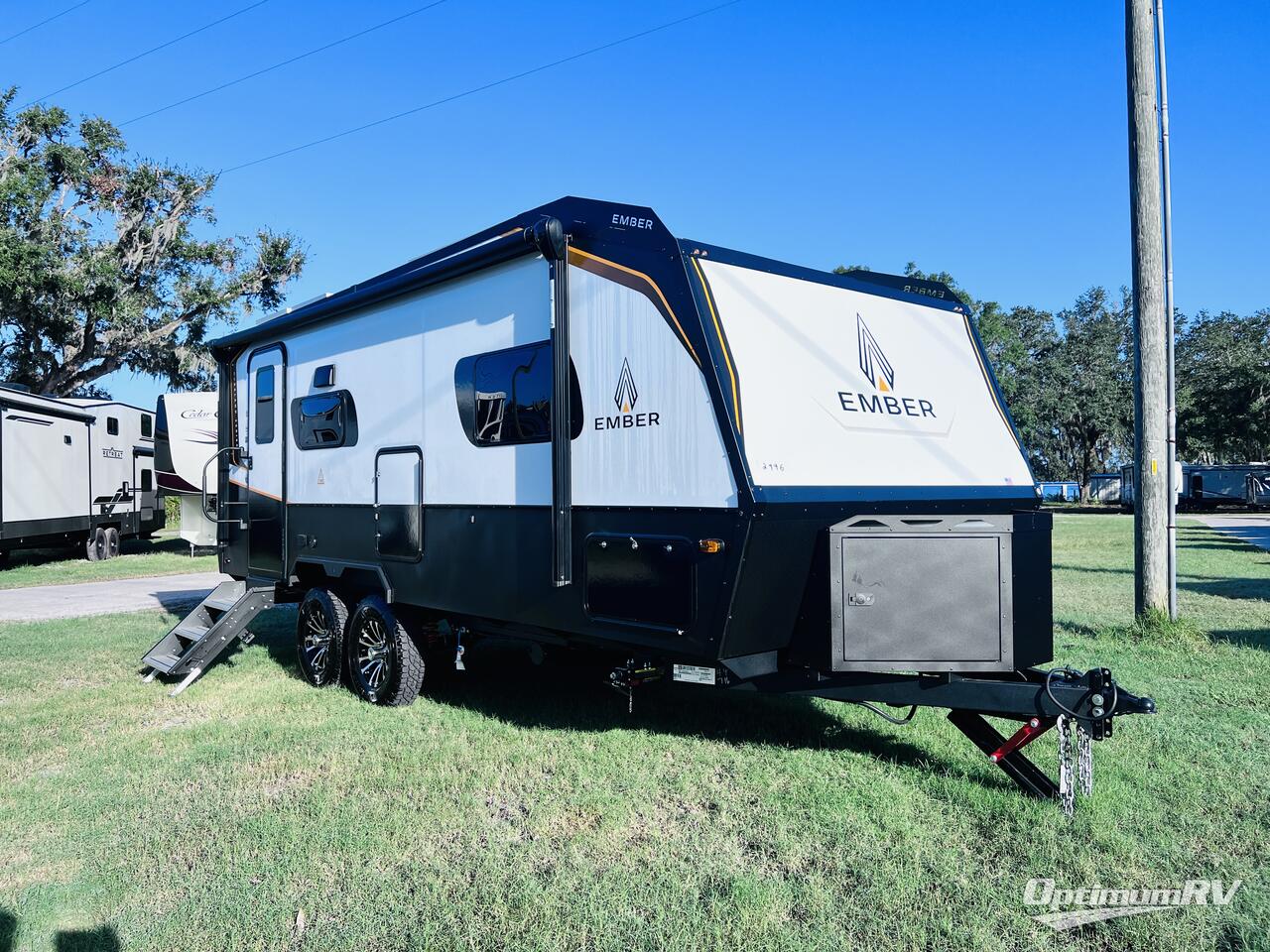 2025 Ember Overland Series 201FBQ Photo 1