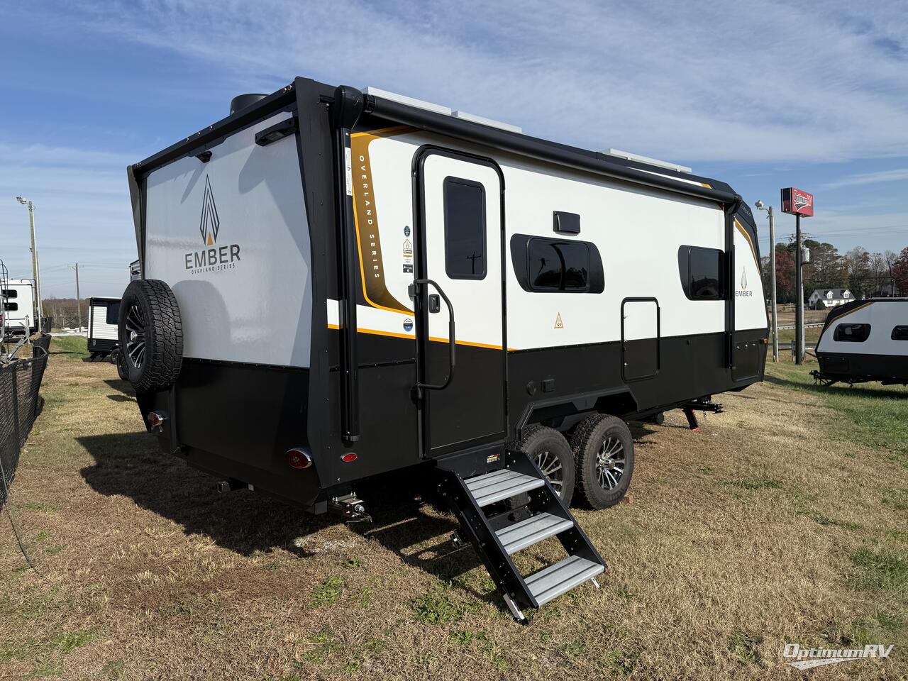 2025 Ember Overland Series 201FBQ Photo 12