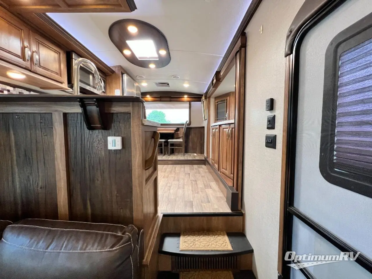 2018 Keystone Montana 3820 FK Photo 9