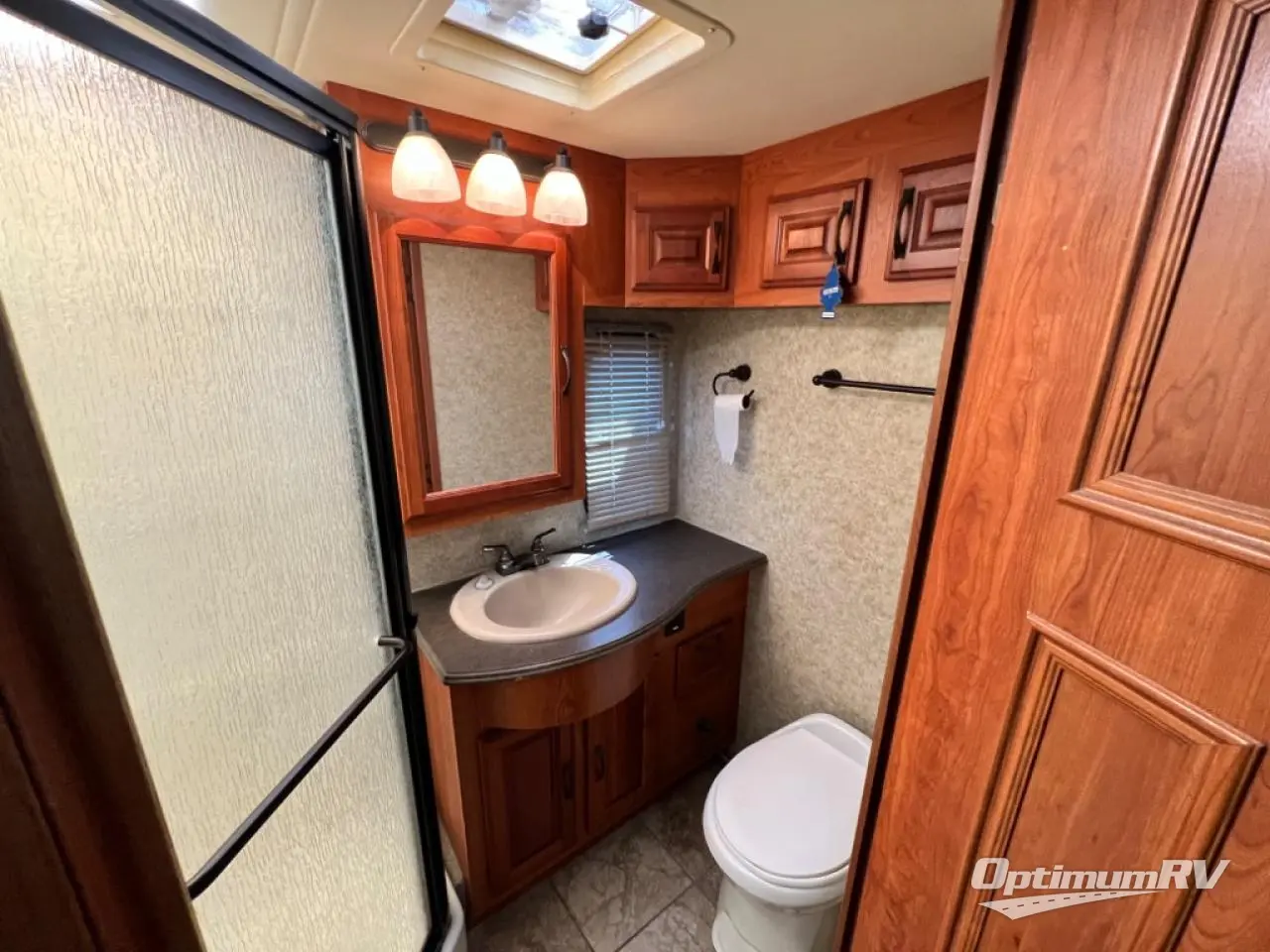 2007 Coachmen Sportscoach 377DS Photo 14