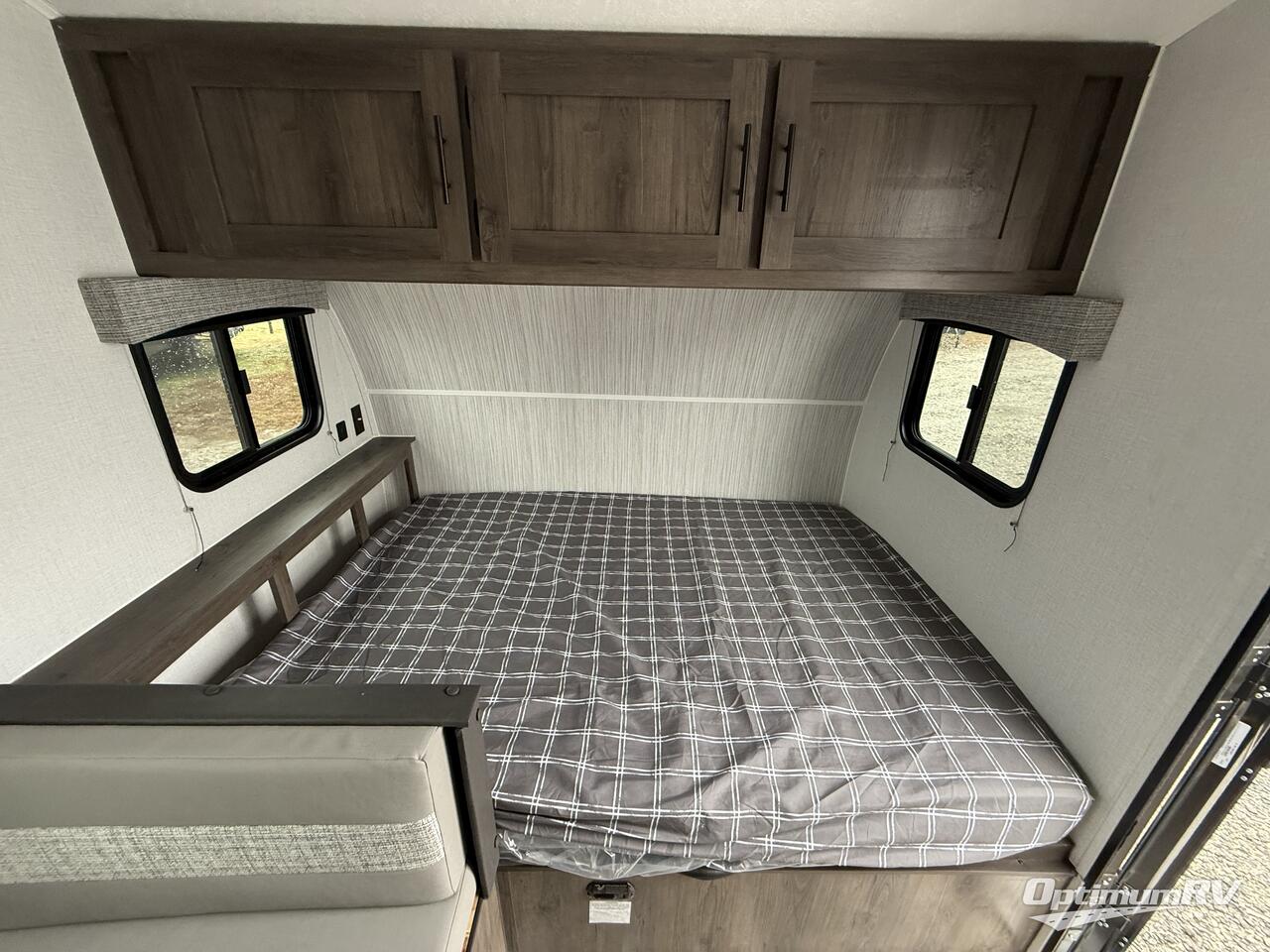 2023 Coachmen Clipper Ultra-Lite 17BH Photo 8