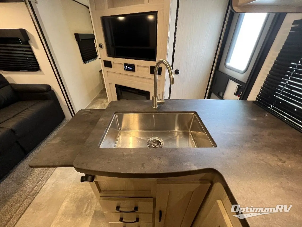 2022 Coachmen Apex Ultra-Lite 290BHS Photo 11