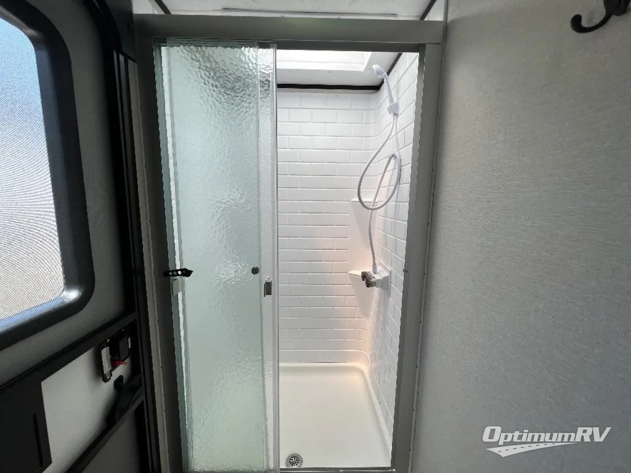 2022 Coachmen Apex Ultra-Lite 290BHS Photo 17