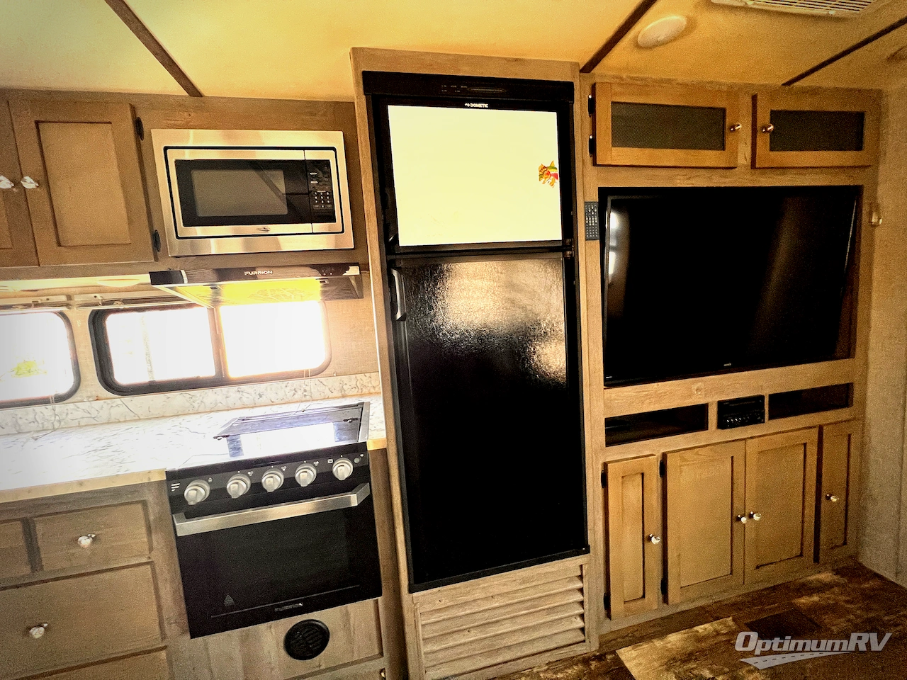 2019 Keystone Outback Ultra Lite 260UML Photo 13