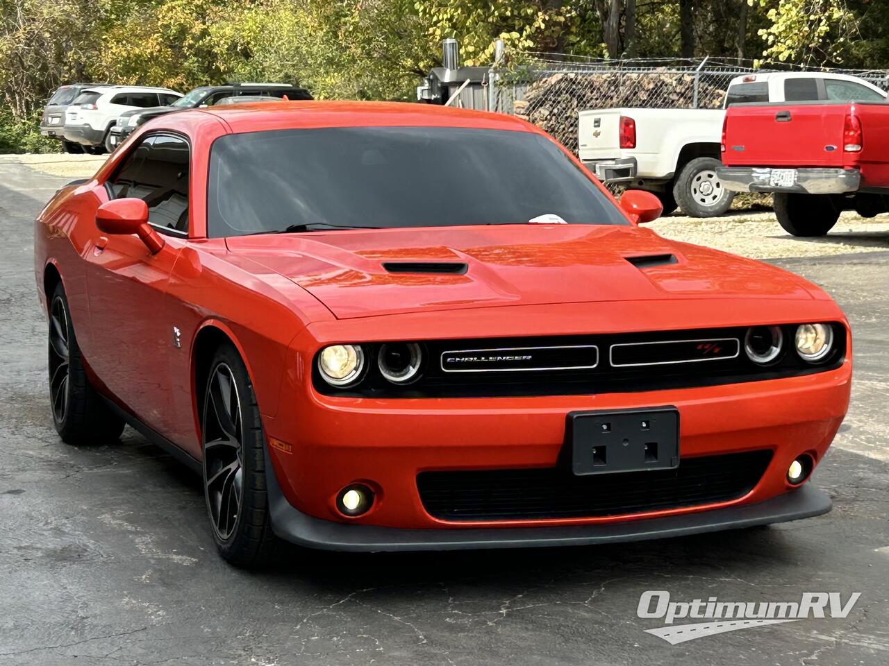 2017 Dodge Dodge Challenger Photo 1