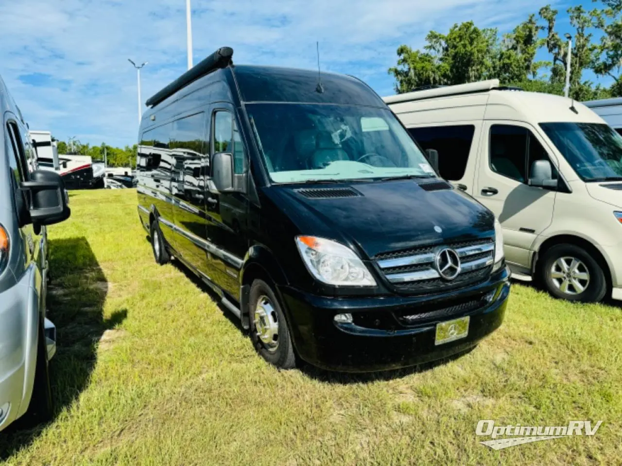 2014 Airstream Interstate Interstate Lounge Photo 1