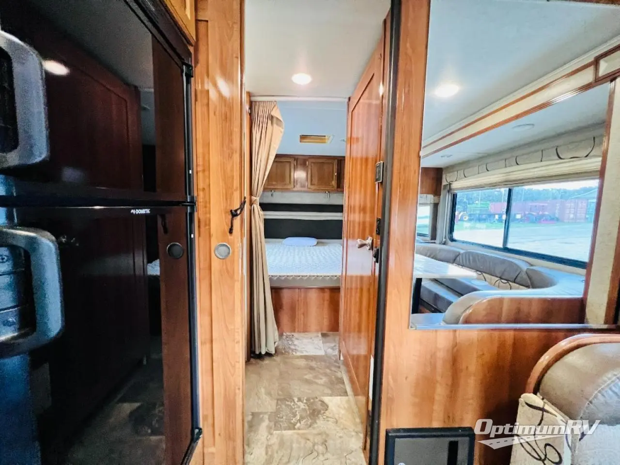 2019 Coachmen Leprechaun 319MB Ford 450 Photo 17