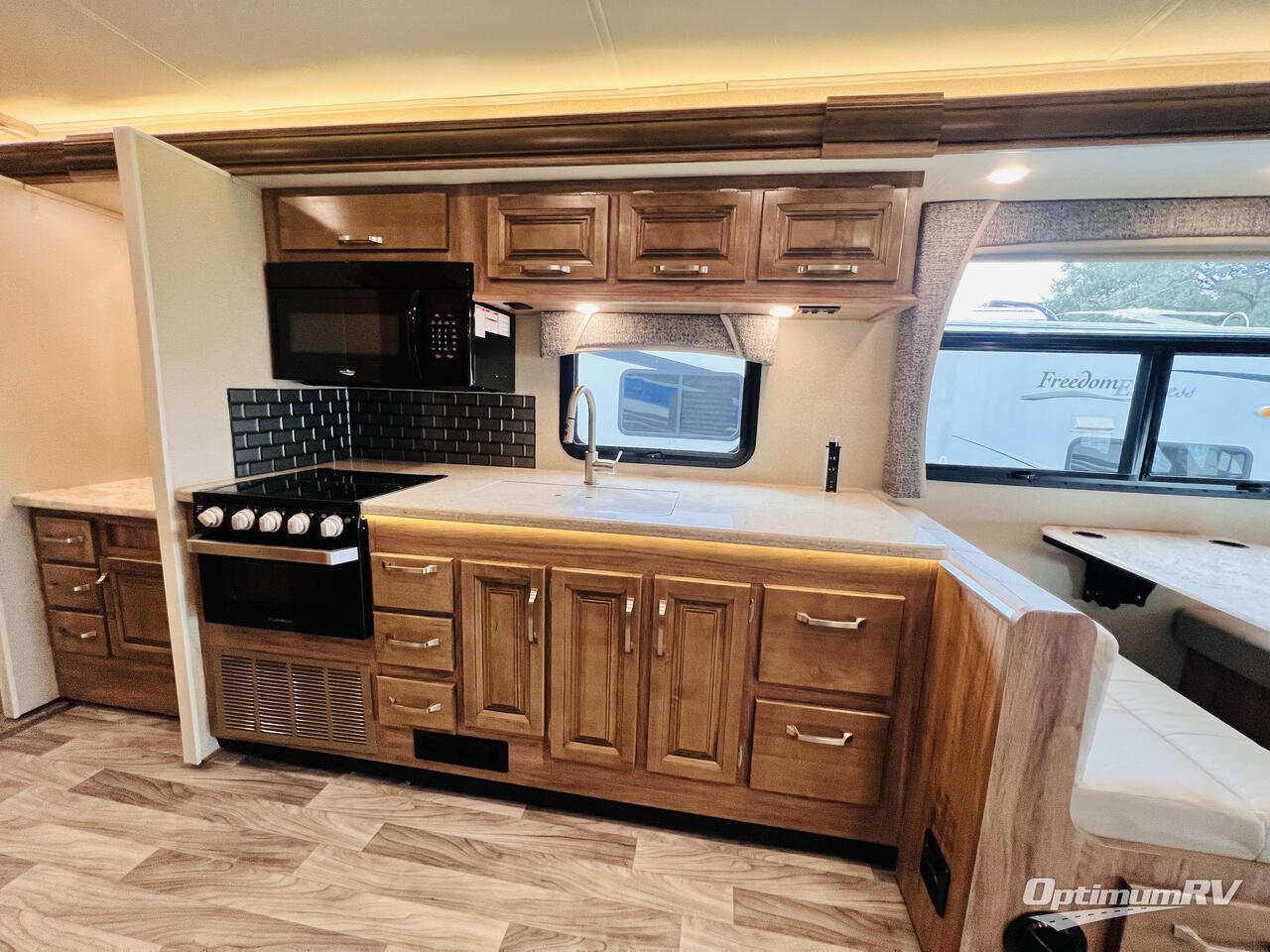 2020 Jayco Greyhawk 30X Photo 9