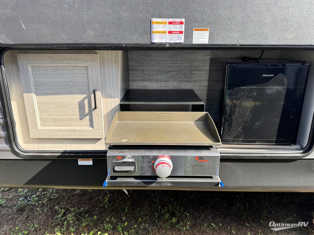 2025 Coachmen Catalina Legacy Edition 293TQBSCK Photo 13