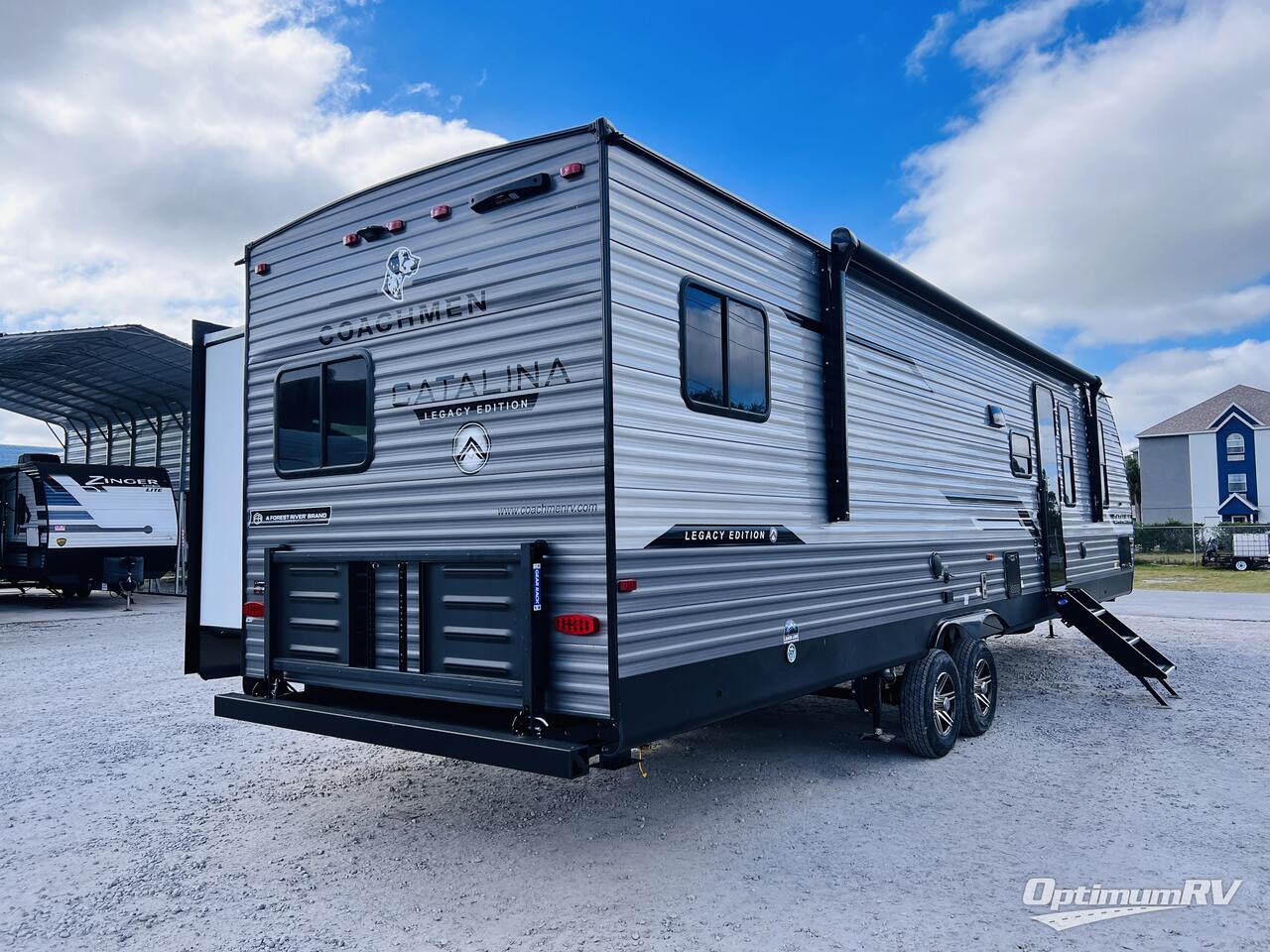 2025 Coachmen Catalina Legacy Edition 343BHTS Photo 3