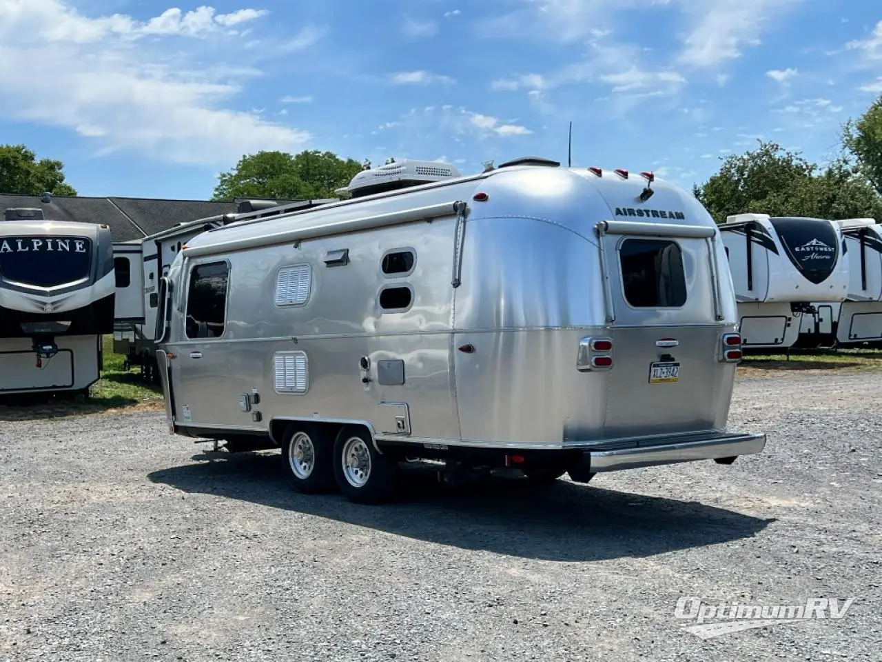 2018 Airstream International Serenity 23FB Photo 3