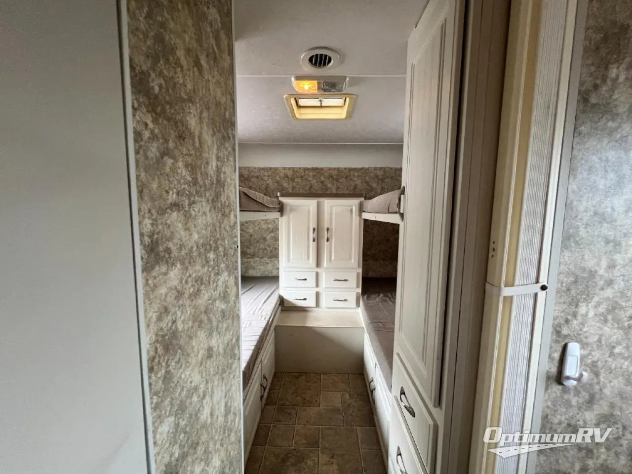 2006 Coachmen Captiva 265EX Photo 24