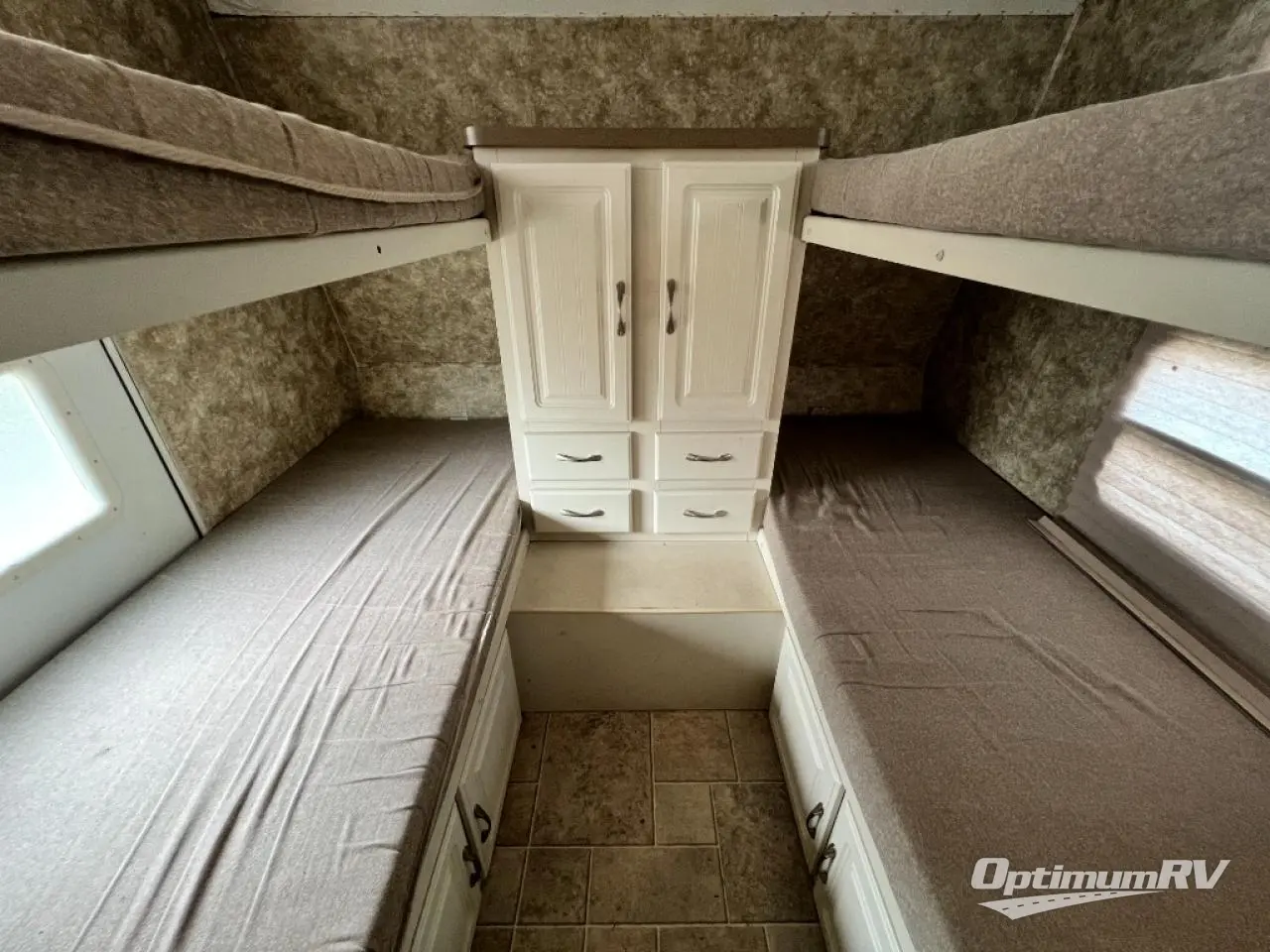 2006 Coachmen Captiva 265EX Photo 25