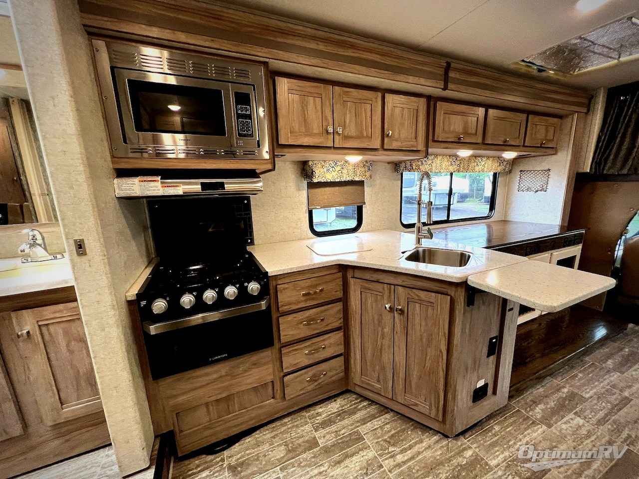 2017 Forest River Forester 3051S Ford Photo 9