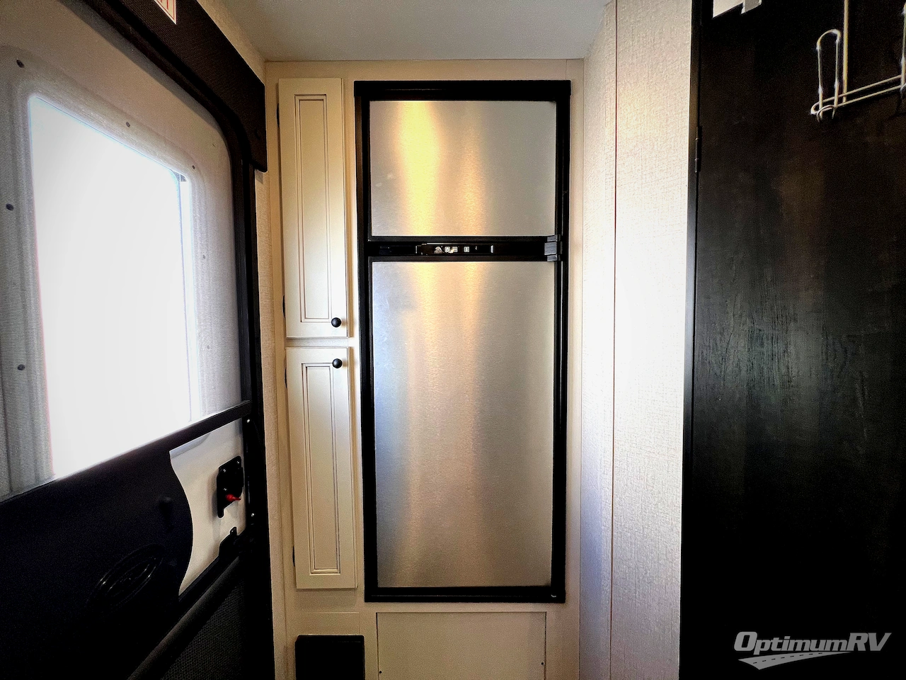 2022 Highland Ridge Range Lite RL212FB Photo 9