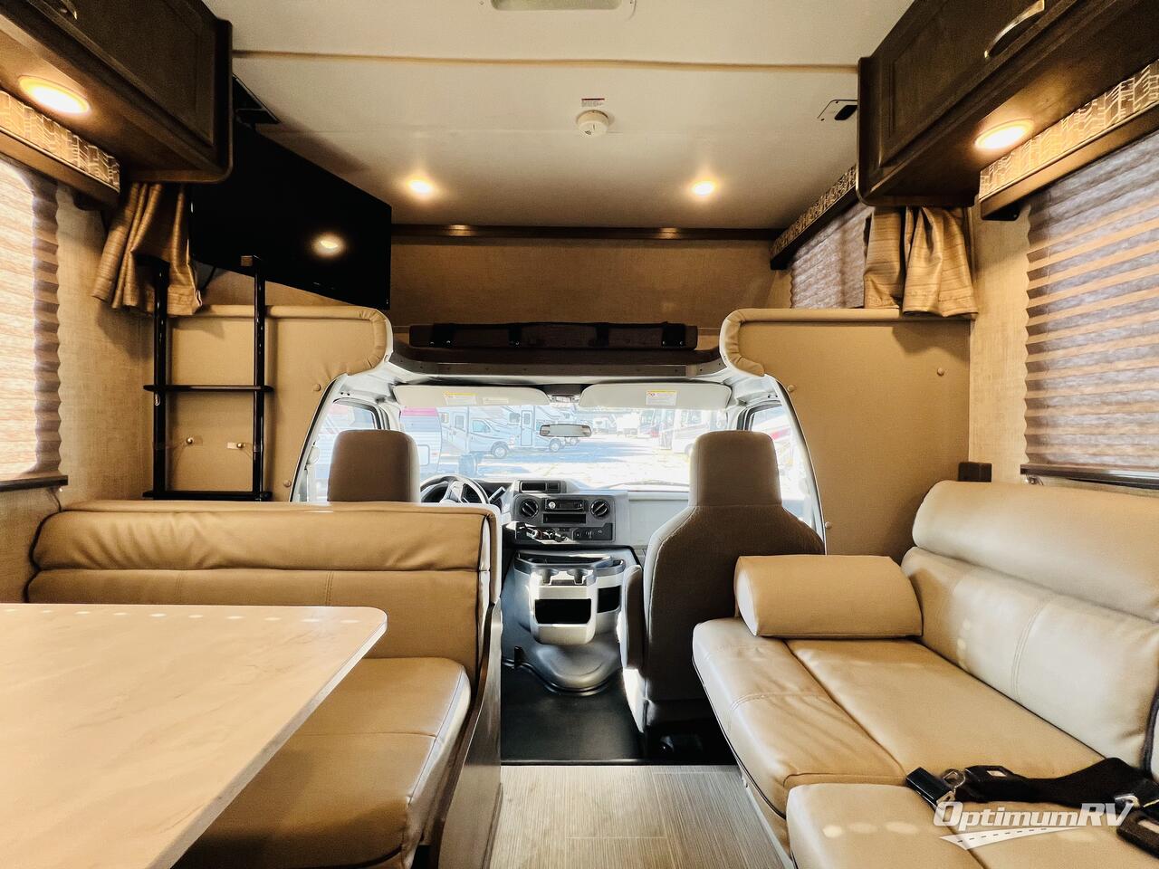 2023 Gulf Stream Conquest Class C 6280LE Photo 6