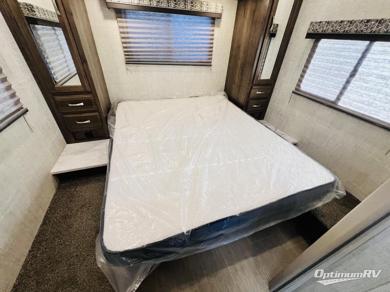 2023 Gulf Stream Conquest Class C 6280LE Photo 26