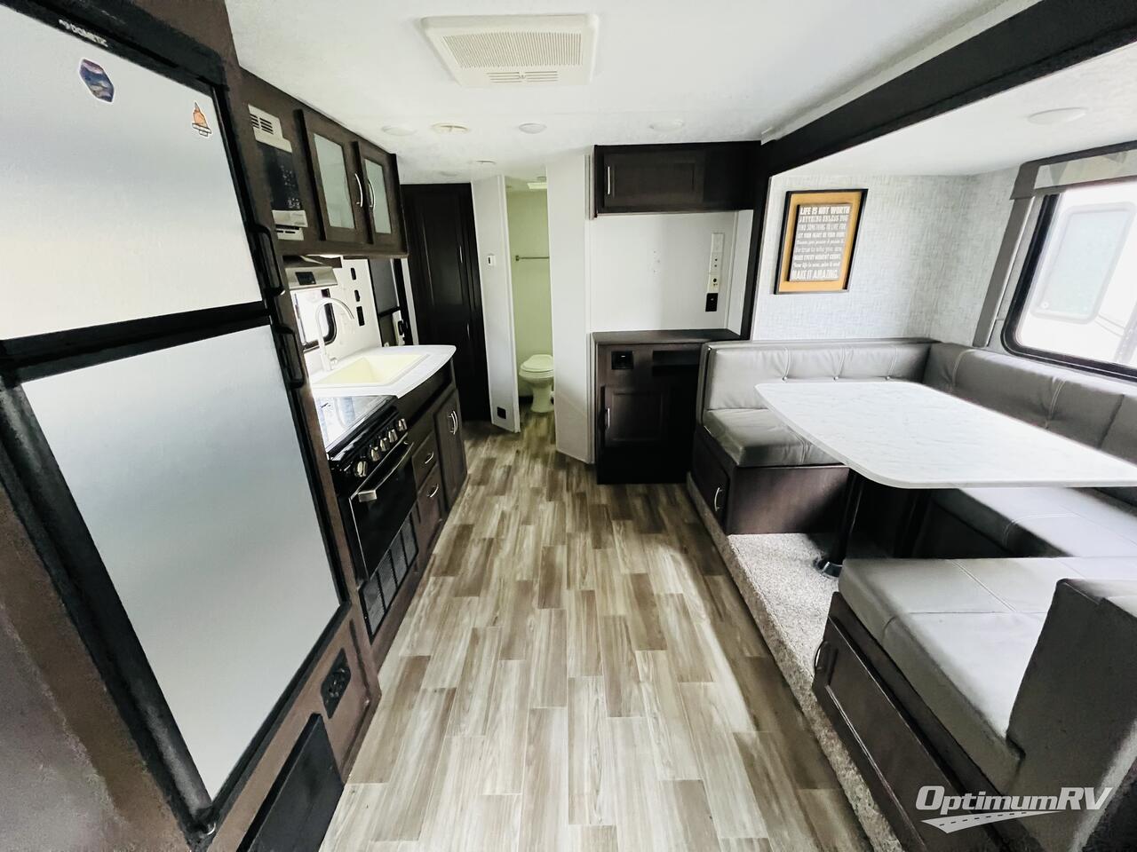 2019 Forest River Salem Cruise Lite 212RBXL Photo 4