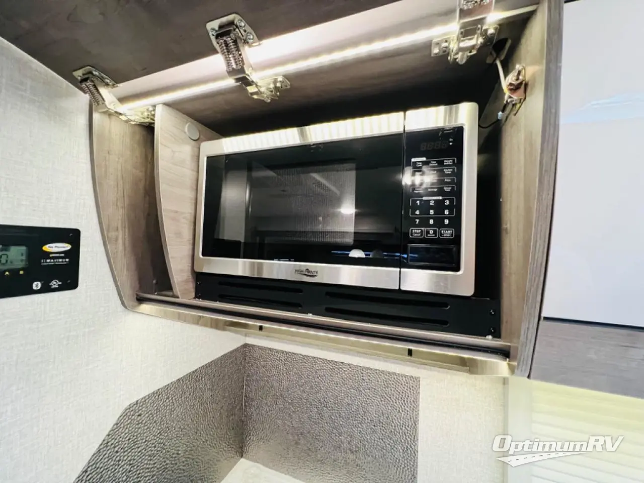 2022 Lance Lance Travel Trailers 2445 Photo 12