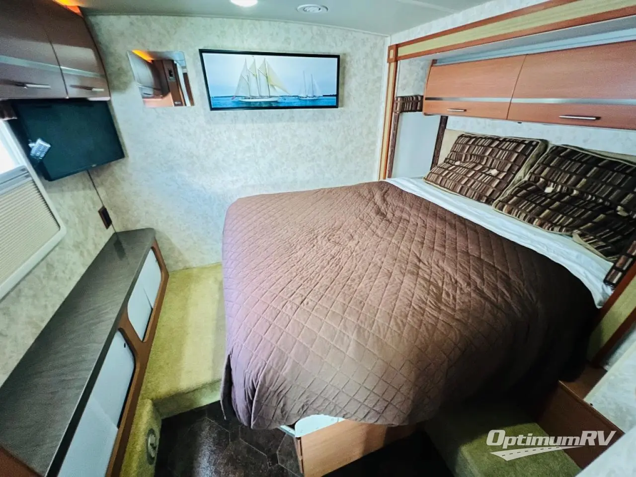 2011 Winnebago Via 25Q Photo 14