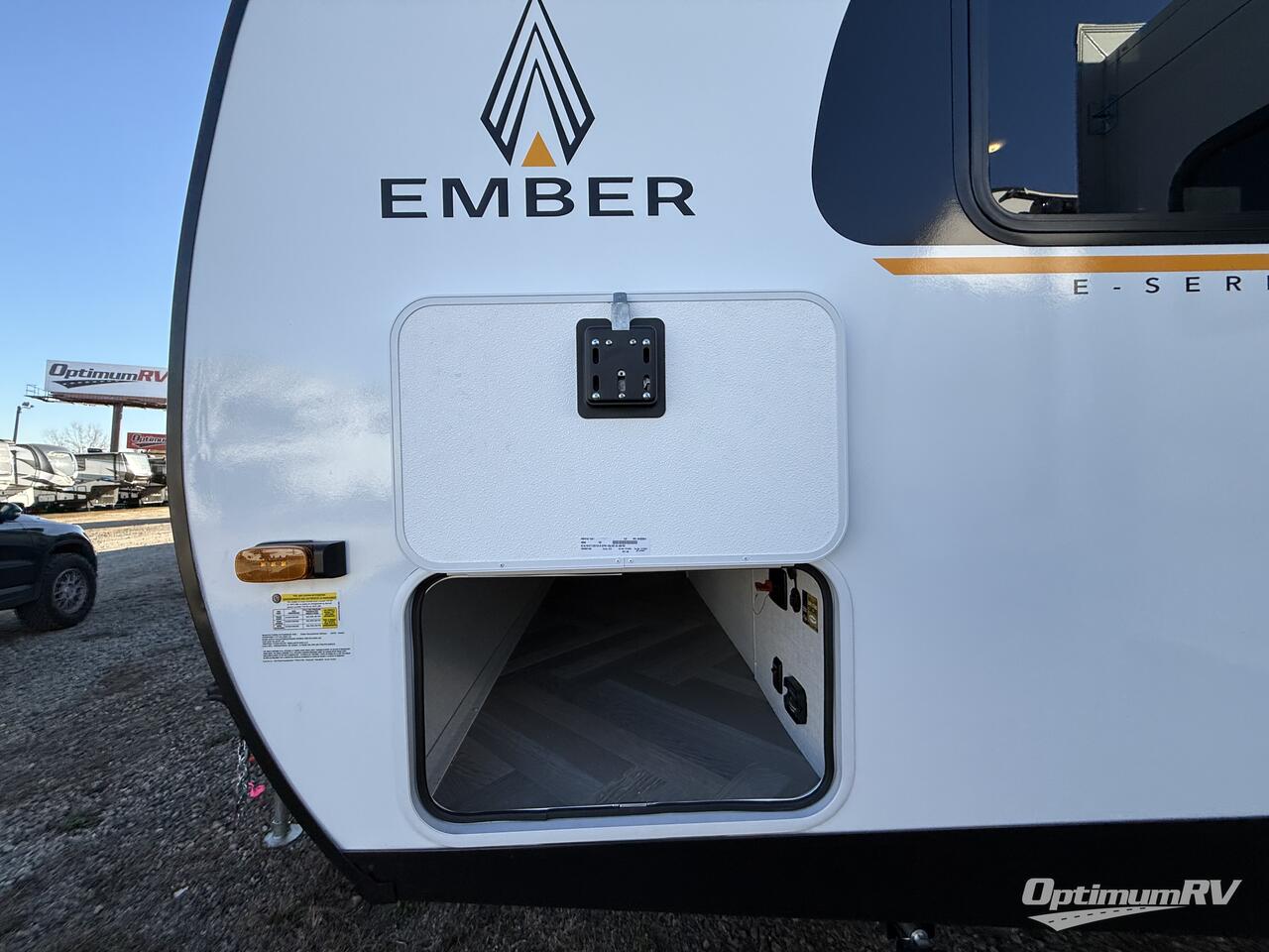 2025 Ember E-Series 22ETS Photo 12