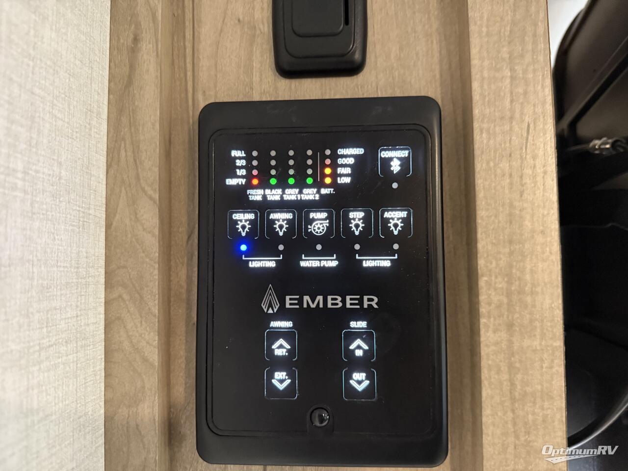 2025 Ember E-Series 26ETS Photo 14