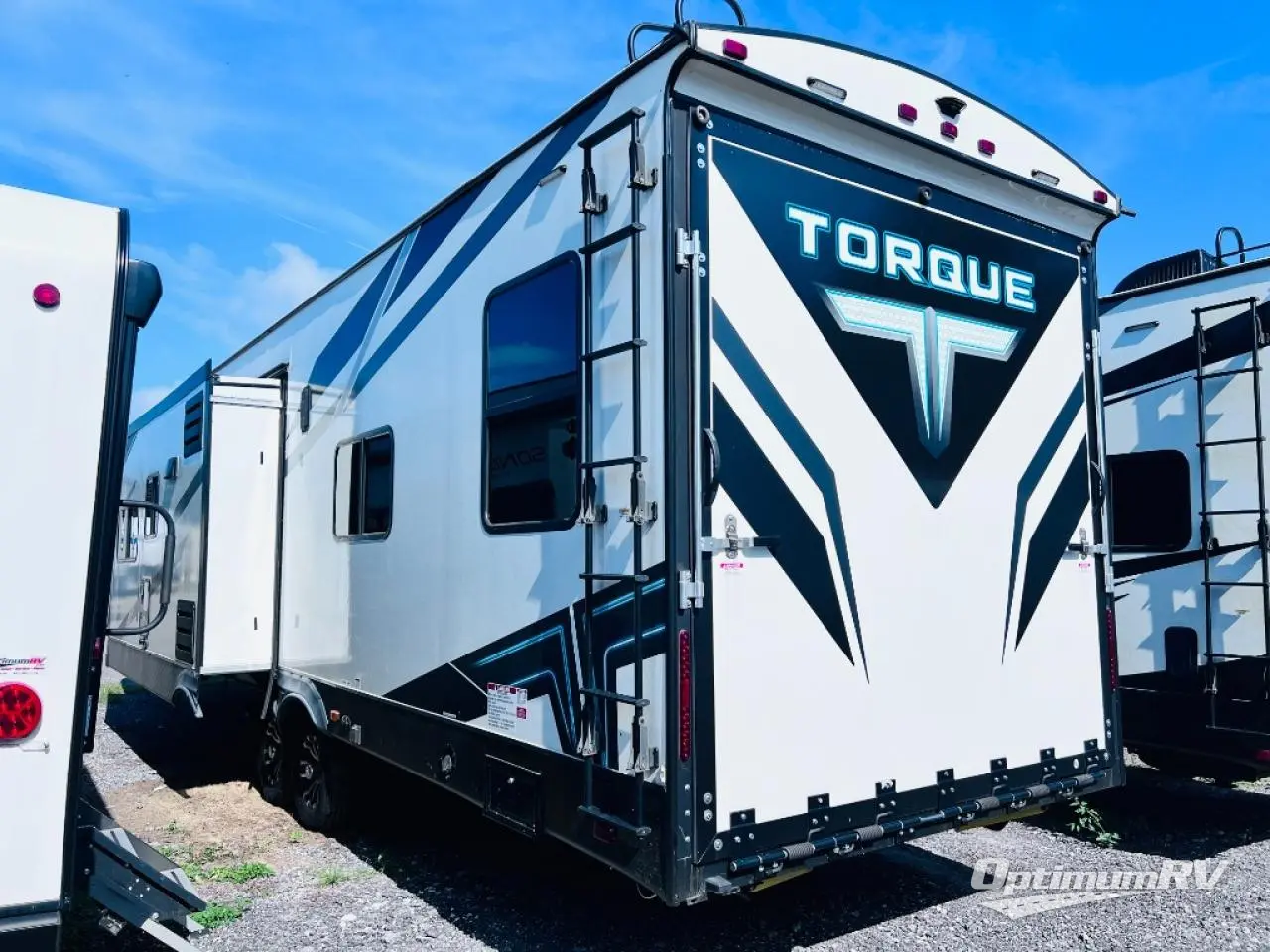 2022 Heartland Torque TQ T333 Photo 2