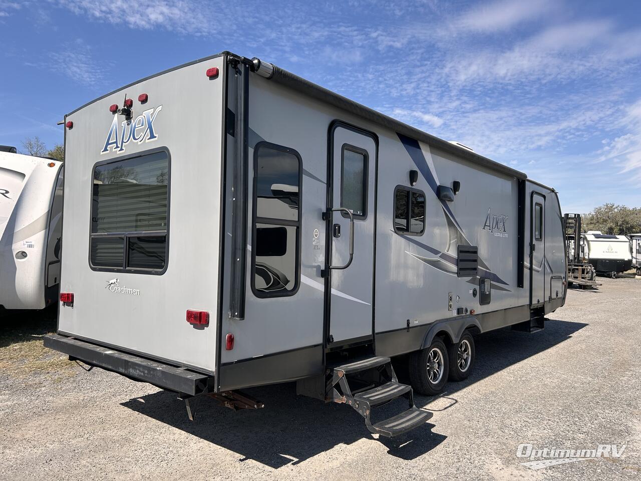 2019 Coachmen Apex Ultra-Lite 279RLSS Photo 2