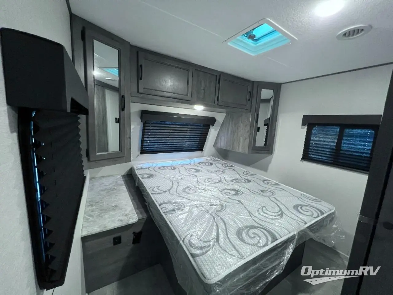 2021 Coachmen Apex Ultra-Lite 284BHSS Photo 13