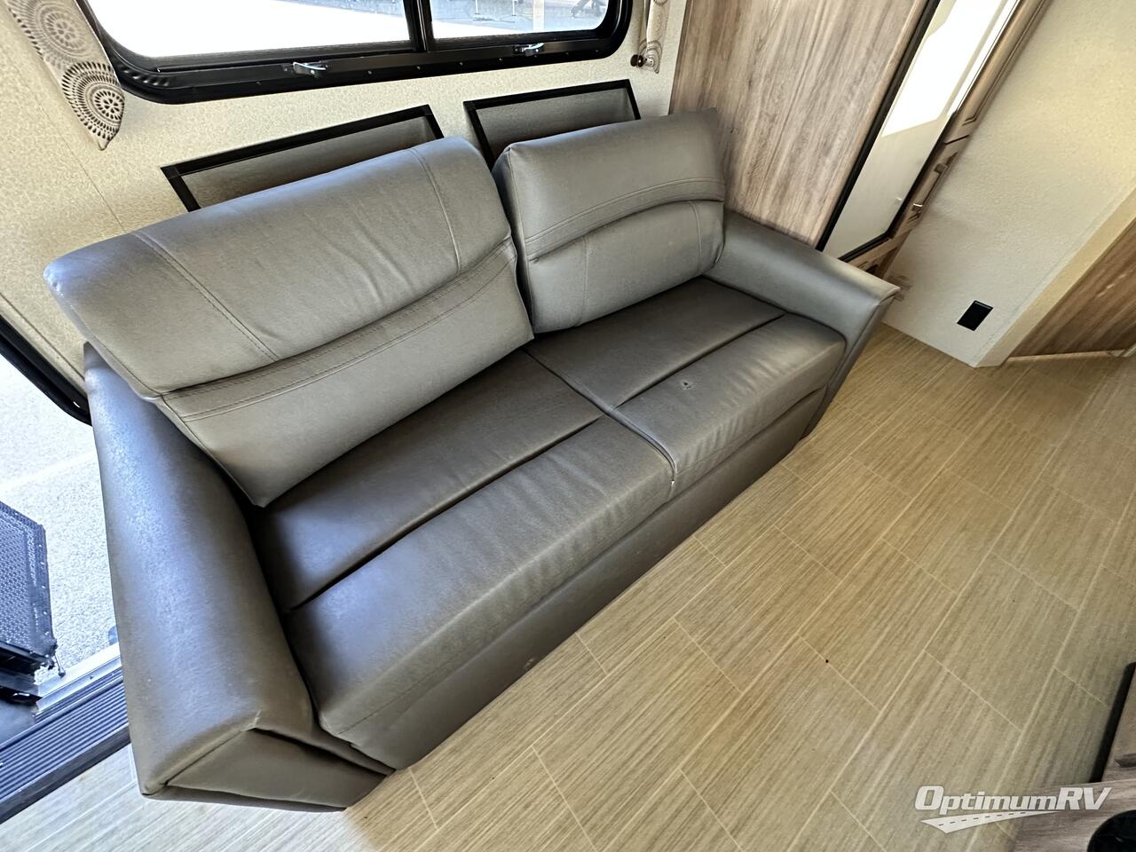 2019 Entegra Odyssey 31F Photo 31