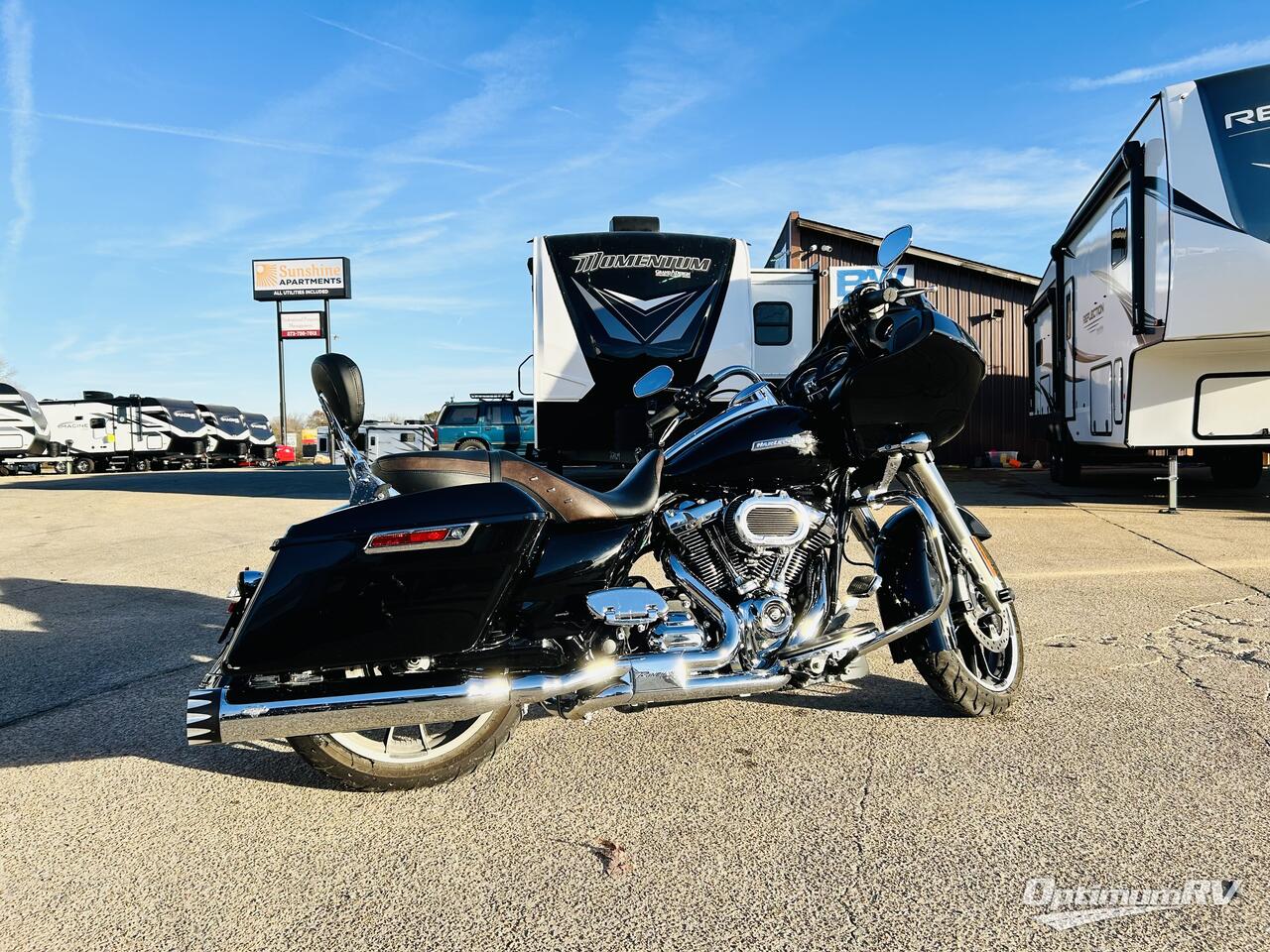 2023 Harley Davidson Harley Davidson Road Glide Photo 2