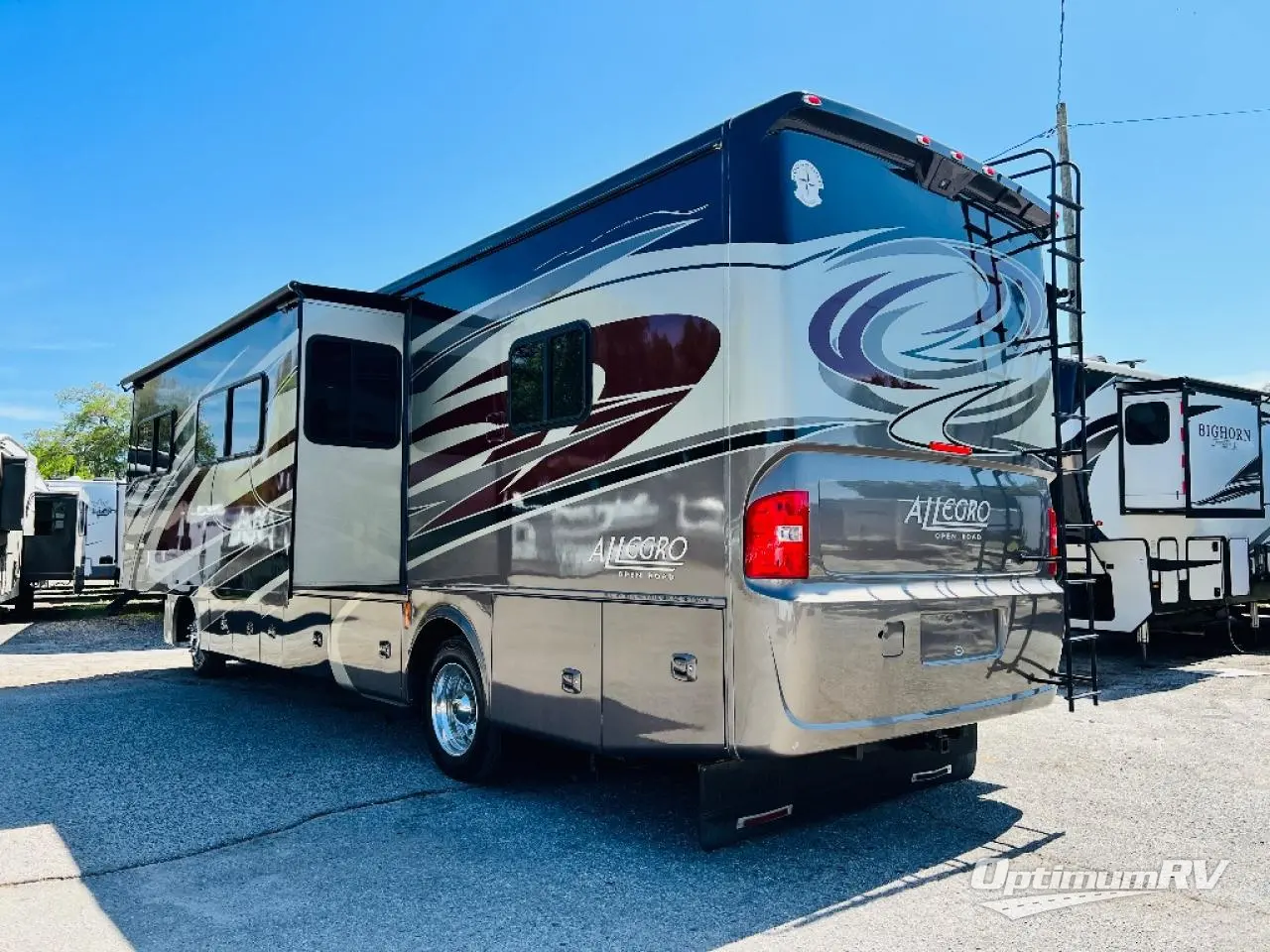 2015 Tiffin Allegro 31 SA Photo 3