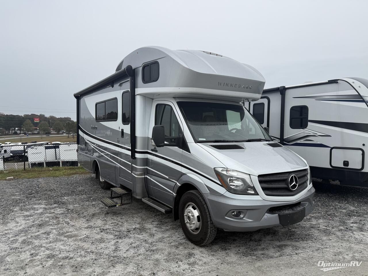 2018 Winnebago Navion 24D Photo 1