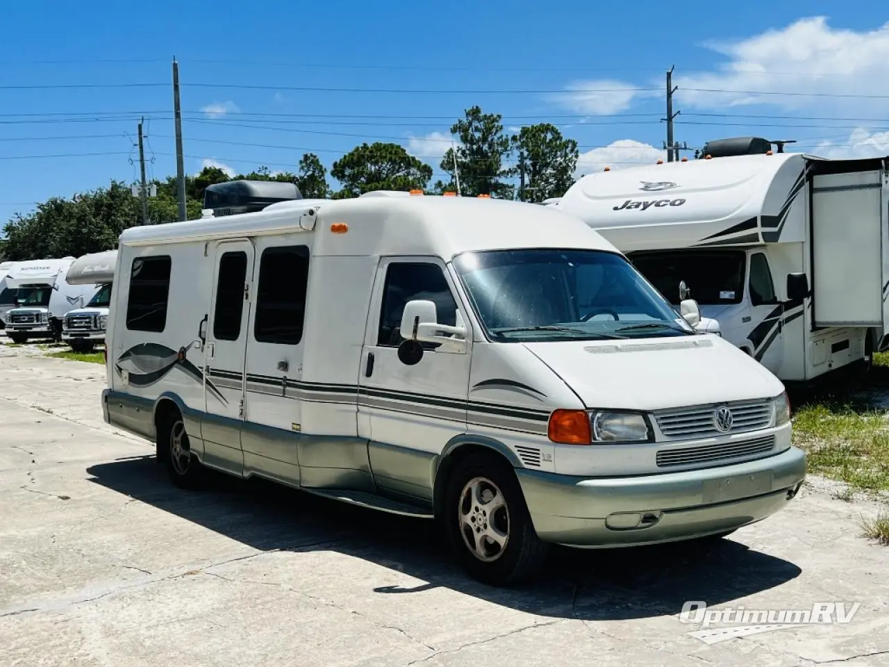 SOLD! - Used 2002 Winnebago Rialta 22QD Motor Home Class B at Optimum ...