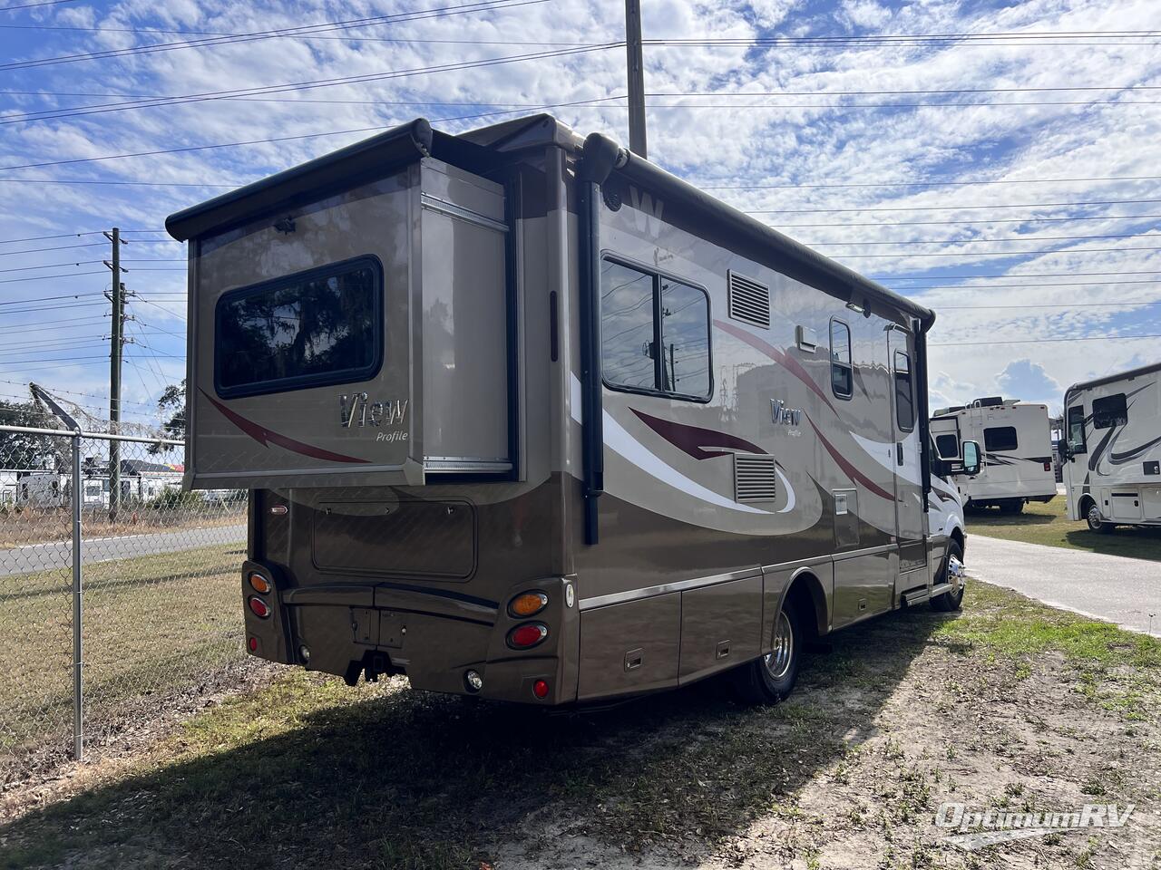 2014 Winnebago View 24G Photo 3