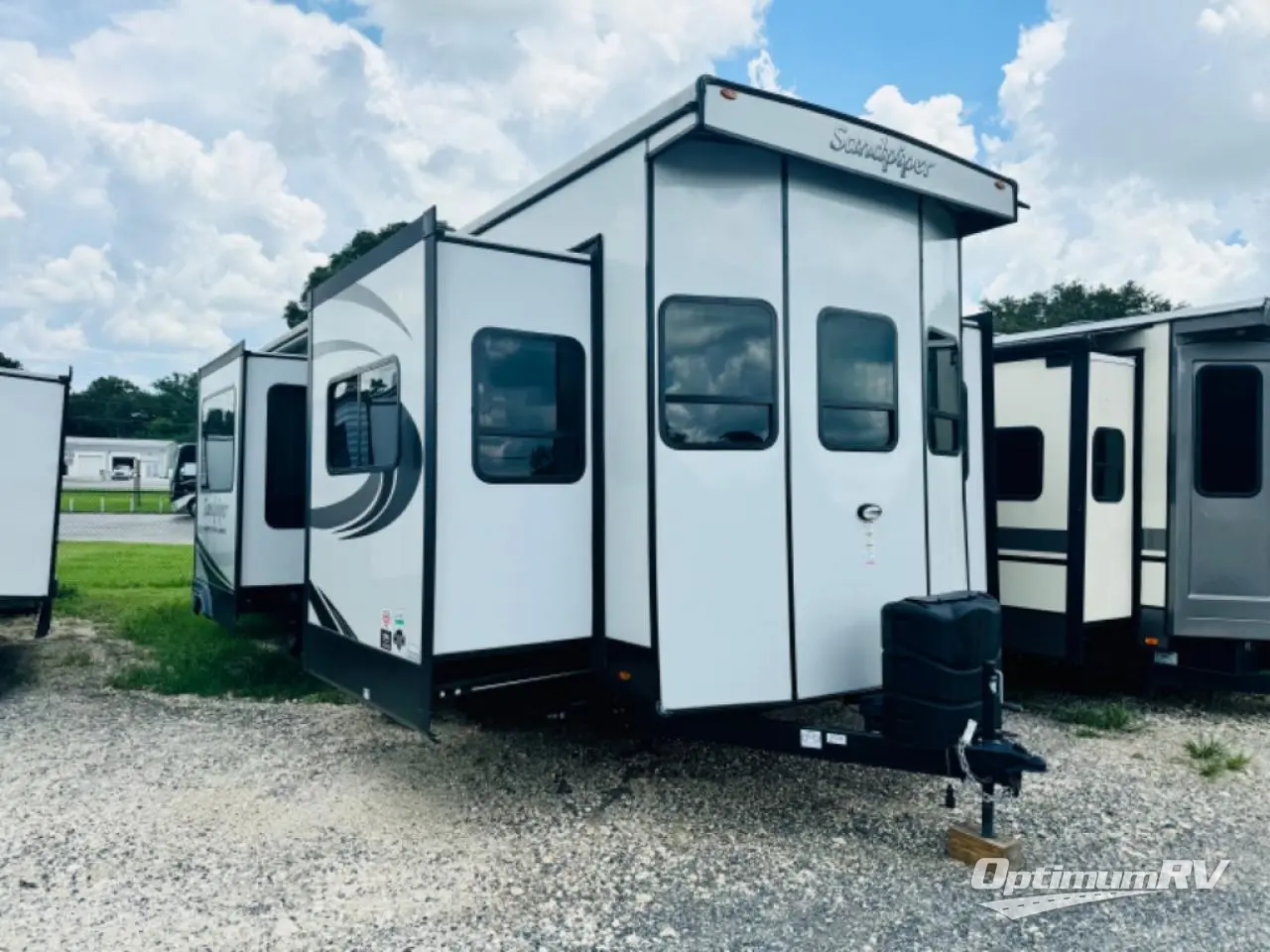 2022 Forest River Sandpiper Destination Trailers 420FL Photo 1