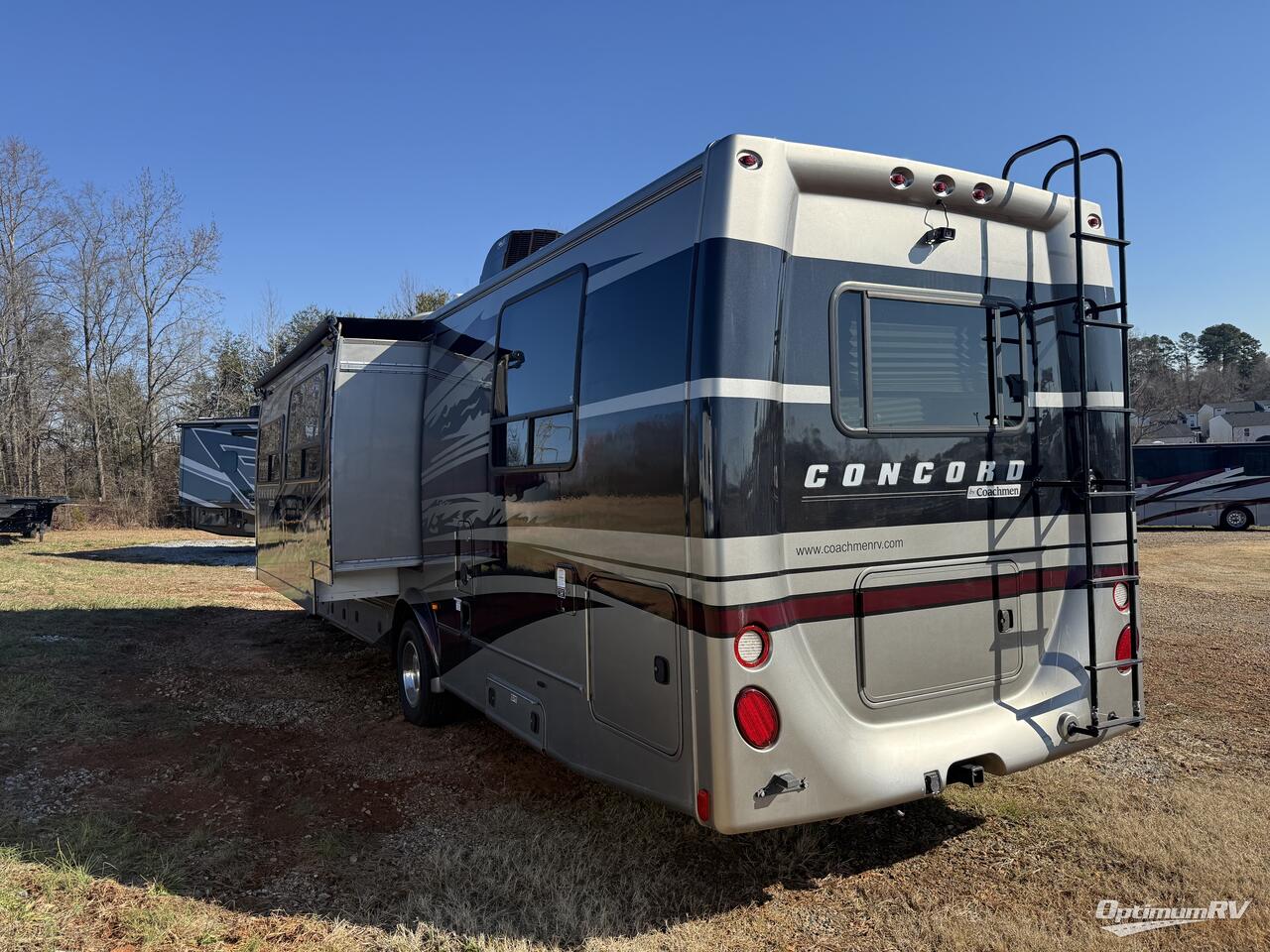 2012 Coachmen Concord 301SS Ford Photo 3