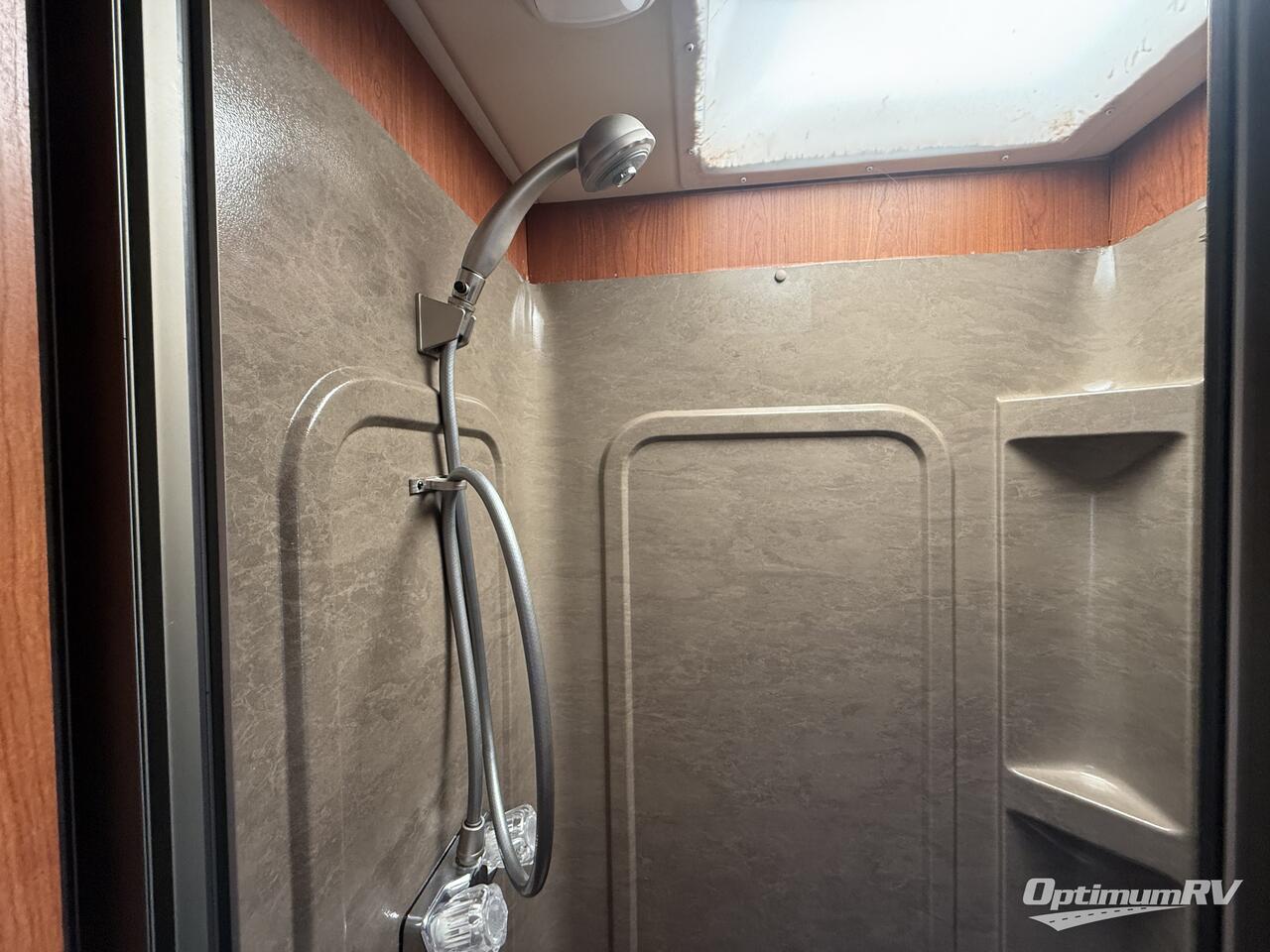 2012 Coachmen Concord 301SS Ford Photo 10