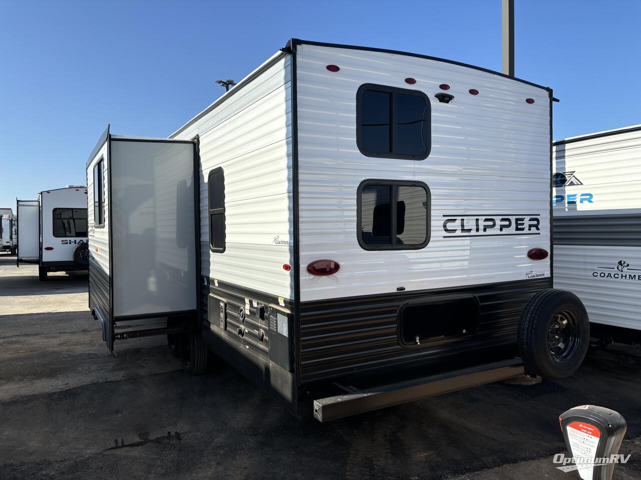 2025 Coachmen Clipper 6K Series 262BHS Photo 3