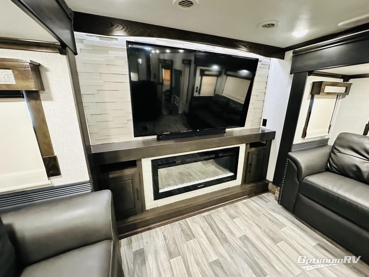 2020 Redwood Redwood 3951MB Photo 10