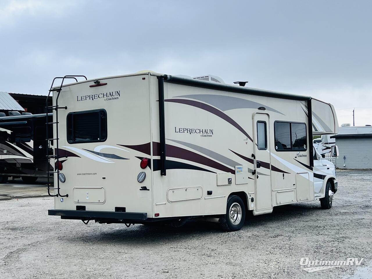 2017 Coachmen Leprechaun 260DS Ford 450 Photo 2