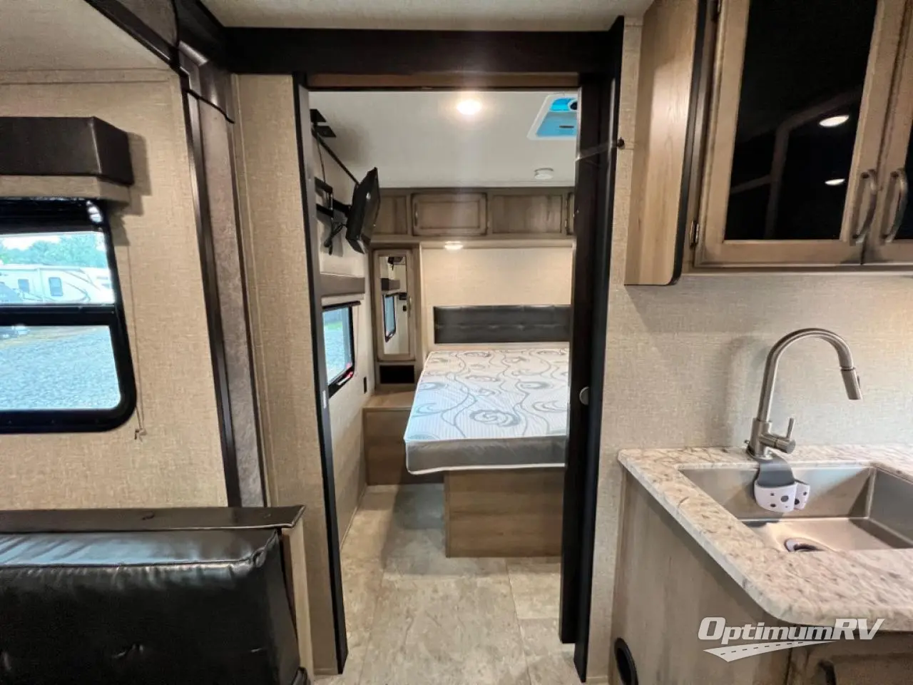 2020 Grand Design Transcend 27BHS Photo 11