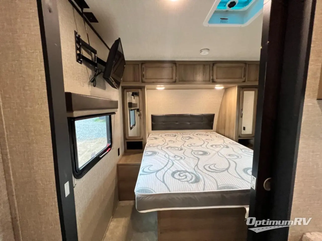 2020 Grand Design Transcend 27BHS Photo 12