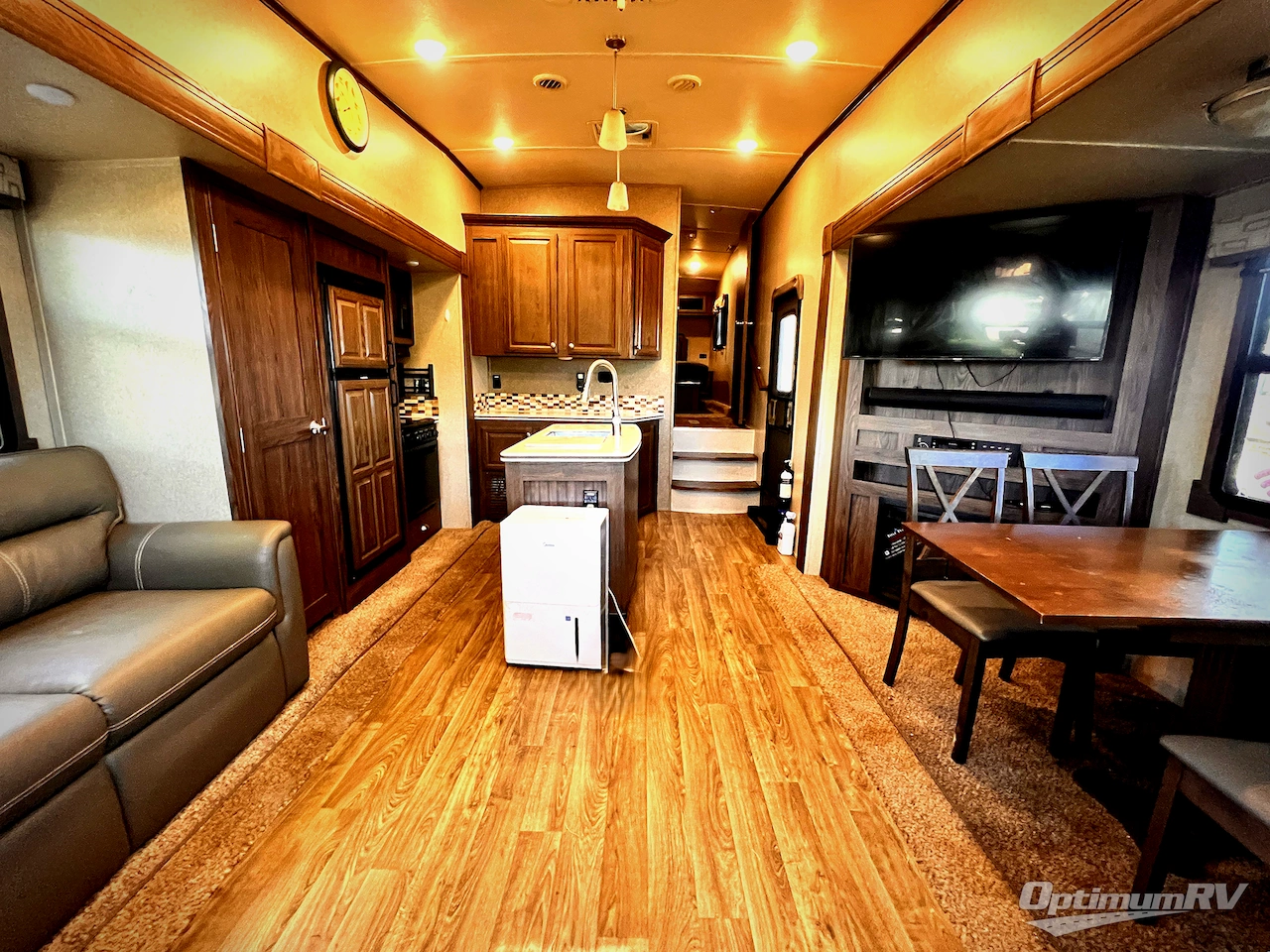 2019 Forest River Flagstaff Super Lite 528IKWS Photo 5