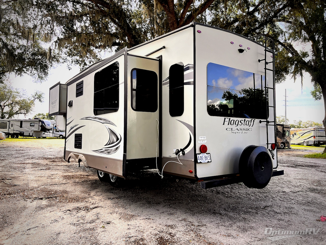 2019 Forest River Flagstaff Super Lite 528IKWS Photo 3