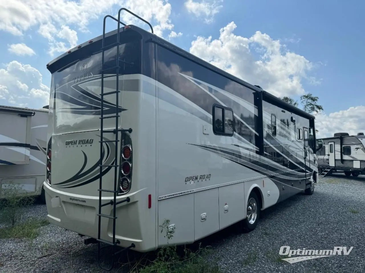 2018 Tiffin Allegro 36 LA Photo 2